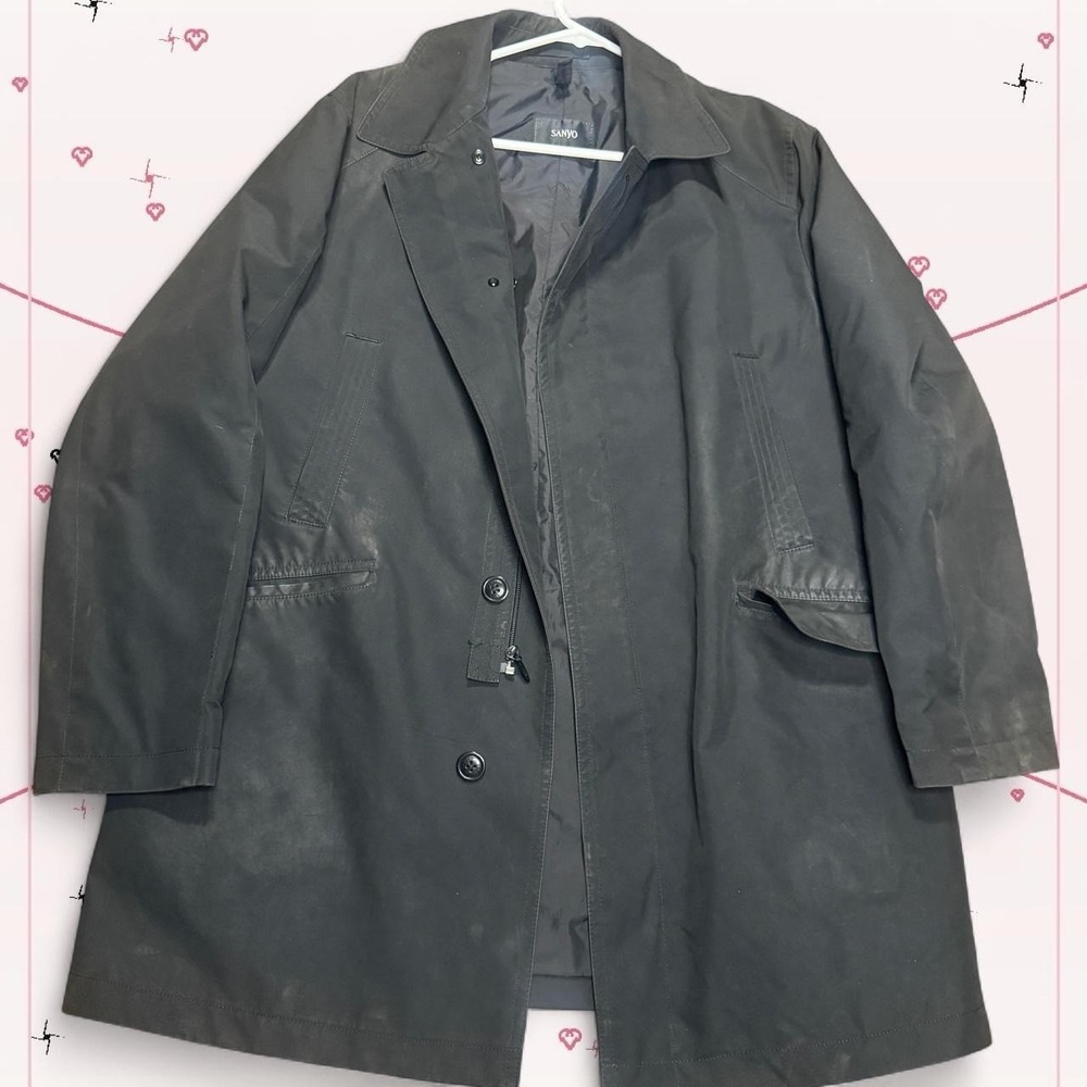 Vintage Sanyo Back Trench